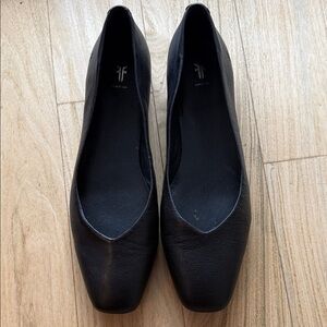 Frye Black Leather Women's Loafers